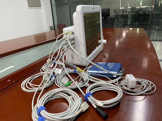 Медицинский центр интенсивной терапии, параметр пациента для взрослых, новорожденных детей.