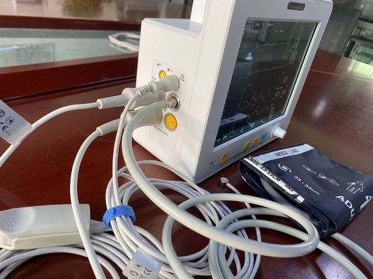 8,4 точность терпеливого монитора параметра дюйма TFT LCD Multi высокая для взрослого педиатрического Neonate