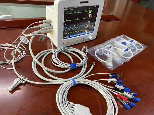 Монитор экрана TFT LCD портативный ветеринарный терпеливый с измерением Temp ECG SPO2 NIBP